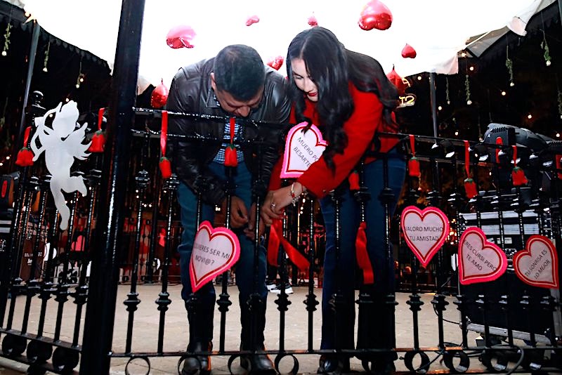 Huimilpan celebra el Día del Amor y la Amistad con arte y música