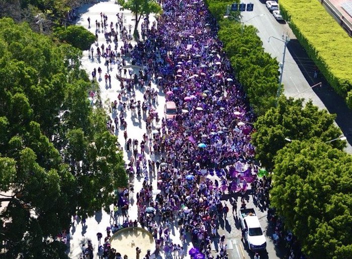 27 mil mujeres participan en manifestaciones del 8M en Querétaro