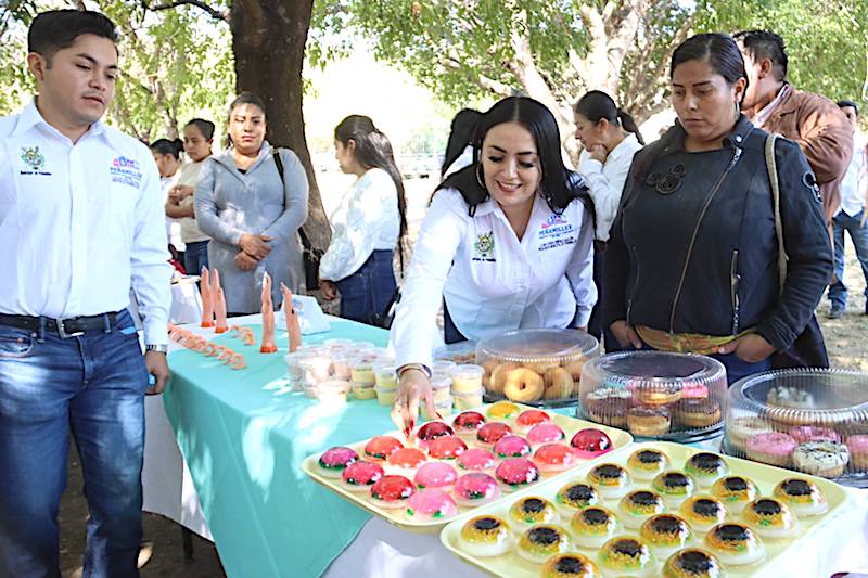 Mujeres de El Pilón y Frontoncillo se benefician con cursos de autoempleo en Peñamiller